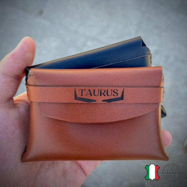 Taurus Woman Cardholder